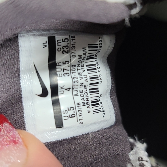 Nike Alpha Huarache Elite 2 Low Softball Cleat - Picture 9 of 9